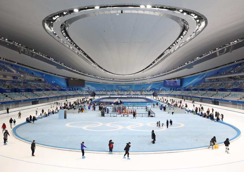  十年践行理念，中国冰雪资源释放持久活力；从冷到热，经济动能显著增强。 文化旅游 十年践行理念，中国冰雪资源释放持久活力；从冷到热，经济动能显著增强。 文化旅游