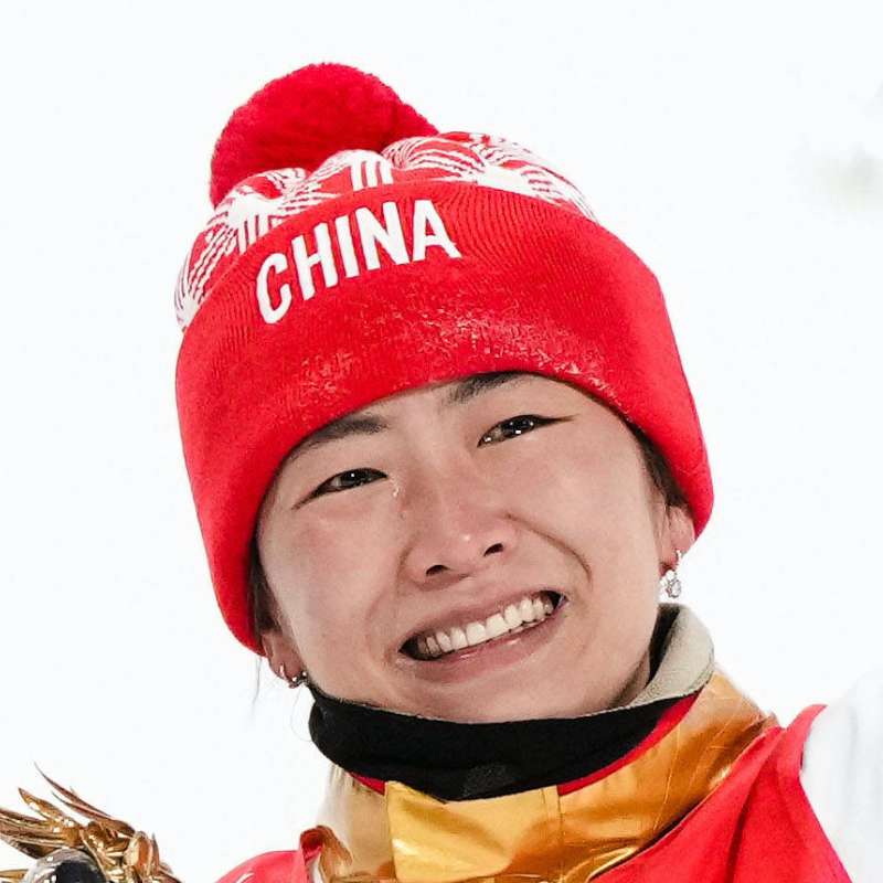  徐梦桃锁定2030阿尔卑斯冬奥；第六次出征梦想闪耀。 体育新闻 徐梦桃锁定2030阿尔卑斯冬奥；第六次出征梦想闪耀。 体育新闻