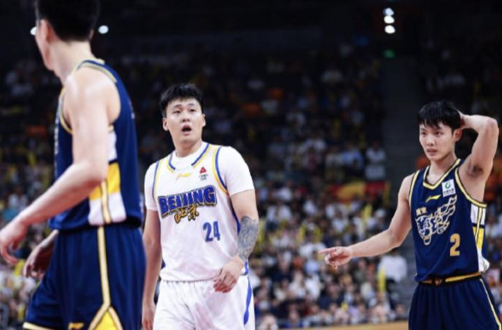  离别后的重逢：如何在记忆与现实的重叠中找寻归属感 情感心理