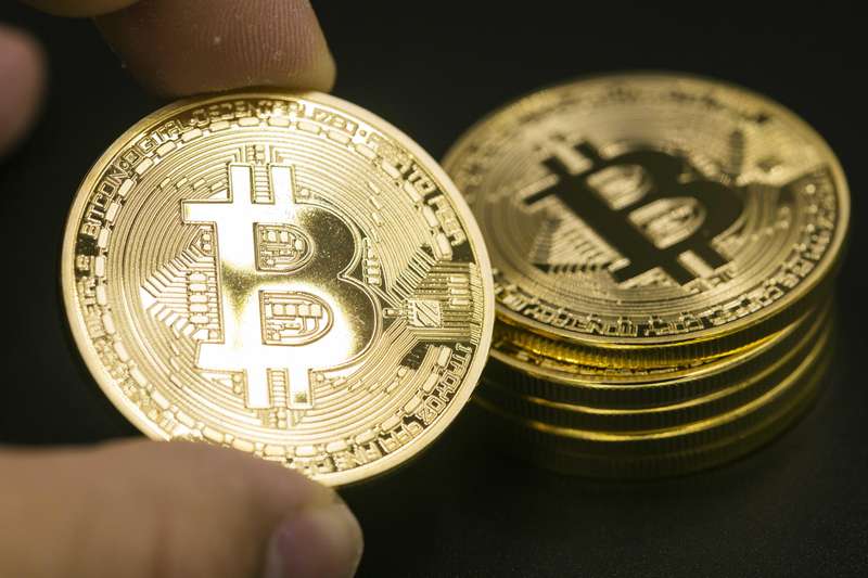  万亿资金盘崩盘预警：区块链投资的底层避坑逻辑 新闻