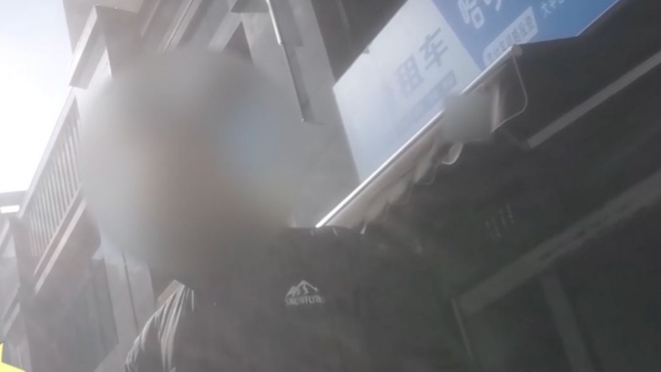  失控焦虑的心理溯源：面对智能设备误操作，我们该如何找回掌控感？ 情感心理