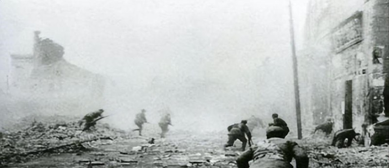  【军事档案解密】刘竹溪：从160场血战走出的弹片英雄，上校军衔背后的革命抉择 新闻