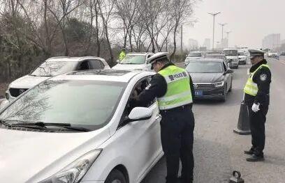  技术视角下的清明交通整治：数据驱动的执法逻辑与实战经验 汽车科技